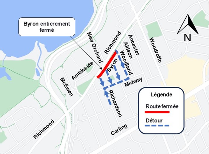 L'image représente une carte sur laquelle l'autoroute est représentée en jaune. La fermeture décrite ci-dessus est représentée par une ligne rouge. La déviation décrite ci-dessous est représentée par une ligne bleue en pointillés.