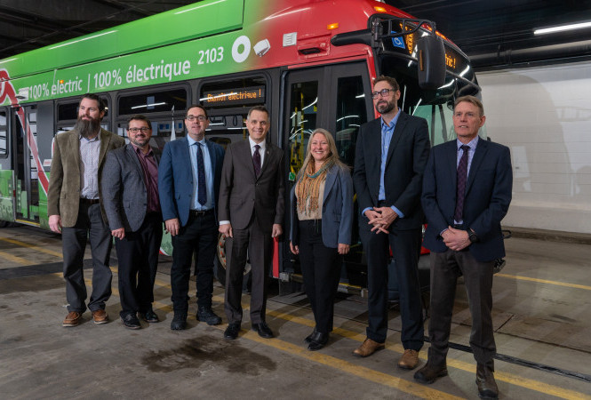 Image - Infrastructure Canada investit dans les autobus à zéro émission